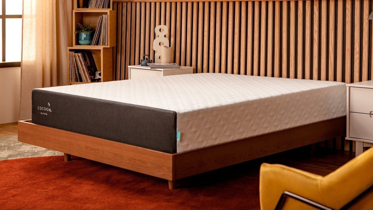 Exploring the Best Mattresses for Hot Sleepers - A Guide from Somnus Haven, Clearwater's Premier Mattress Store