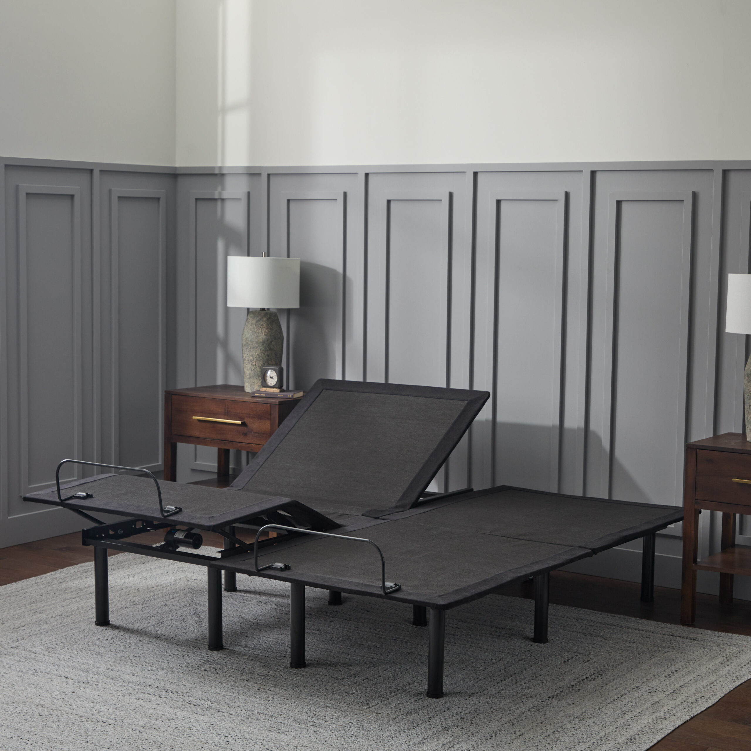 E255 Adjustable Base